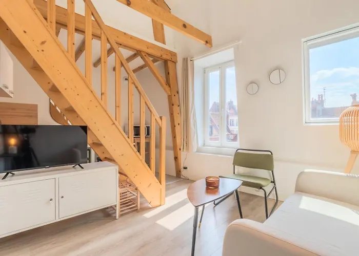 Appartement Emplacement Pour Ce Vieux *